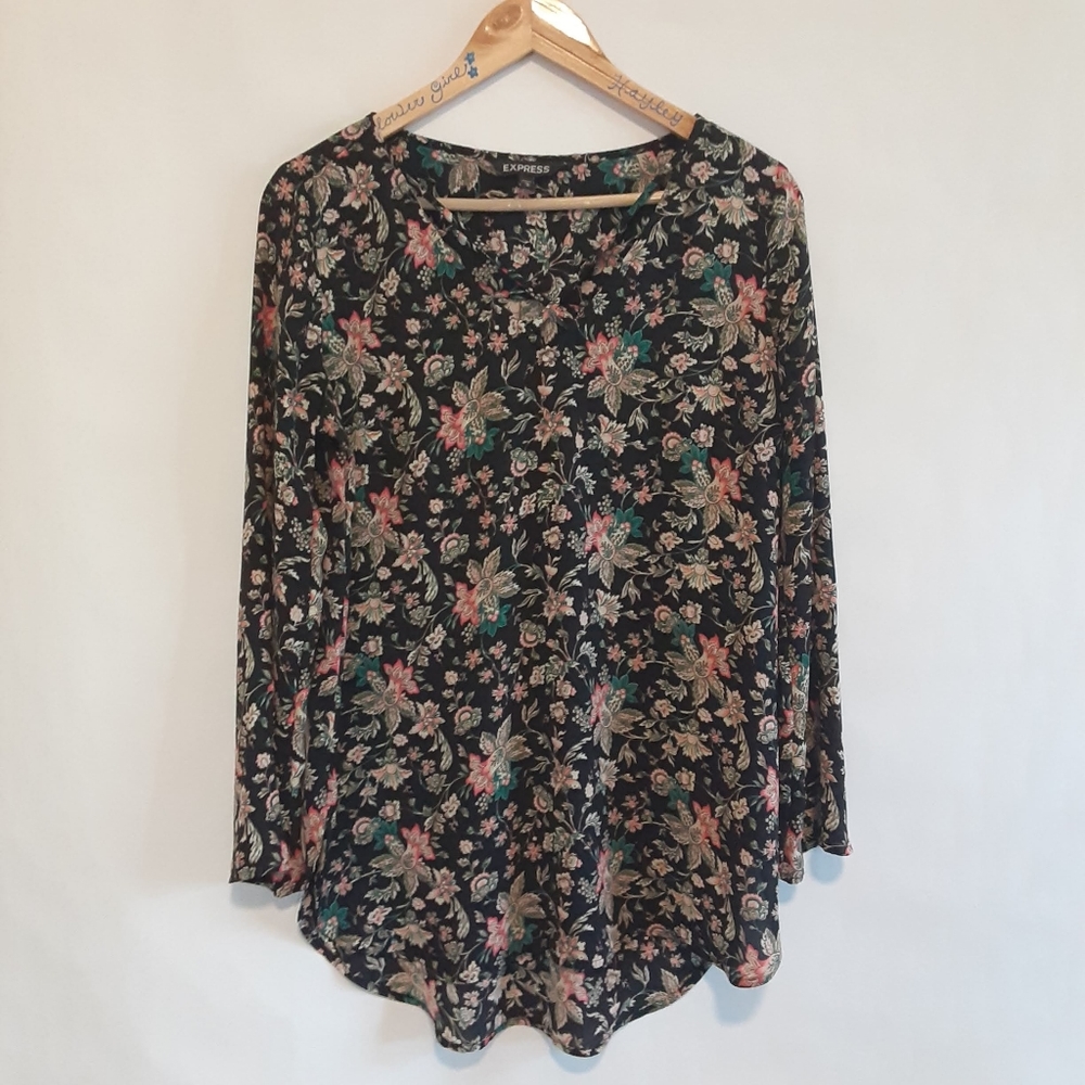 Express womens M blouse